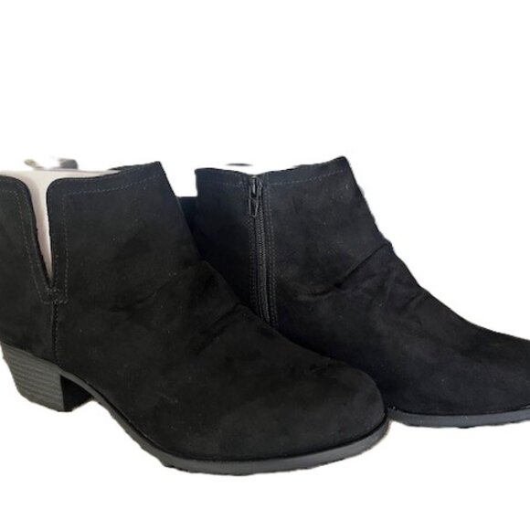 Lane Bryant Faux Suede Scrunch Ankle Boot Booties Size 9W NEW - Picture 2 of 8